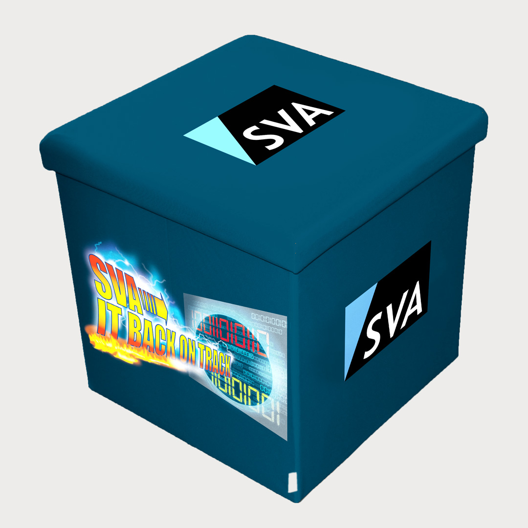 BoxSeat Hocker mit blau bedruckter Bespannung 