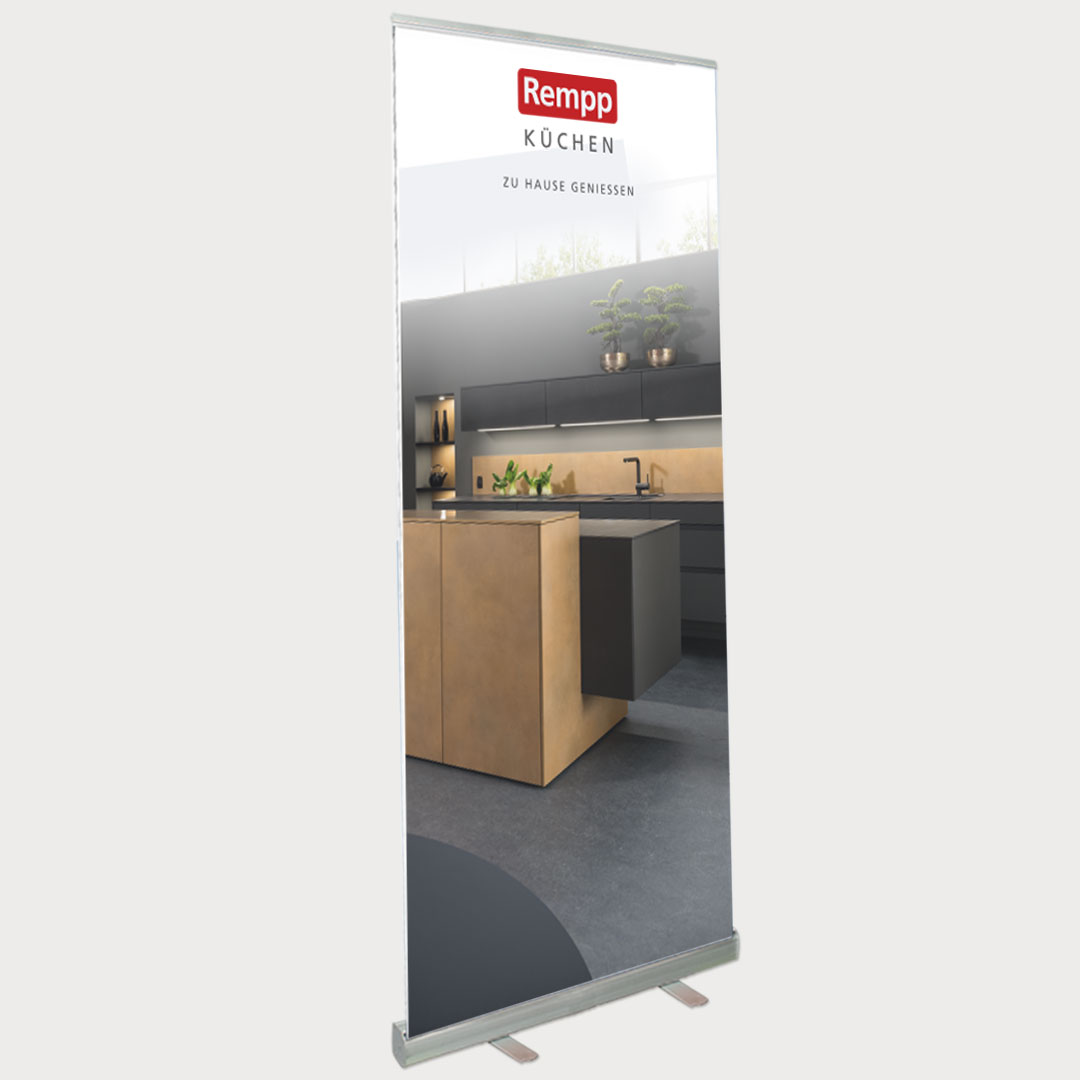 RollUp Basic mit bedruckter Bespannung mit dem Motiv einer Küche 